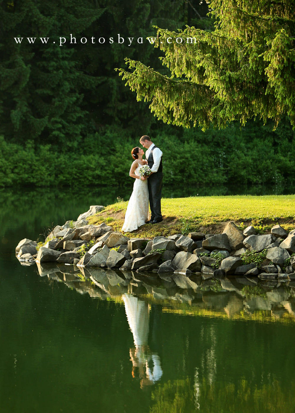 Susan & Chris | Laurel Highlands Wedding at Penn Scenic View