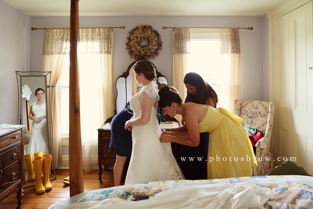 bride wearing hunter boots 