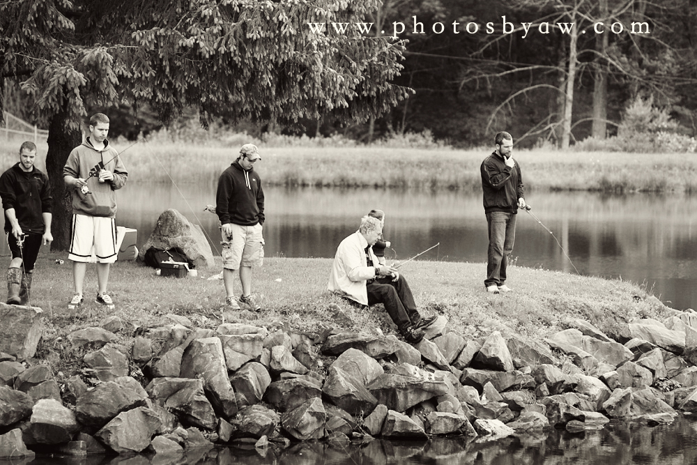 groom_fishing