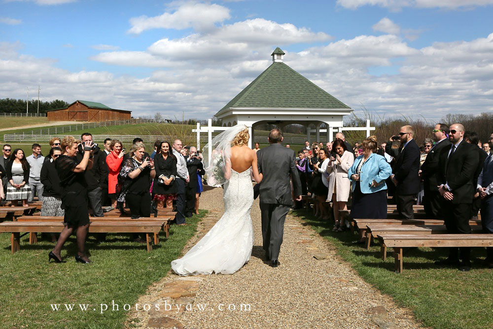 Lingrow Farm Wedding | Justine & Chris