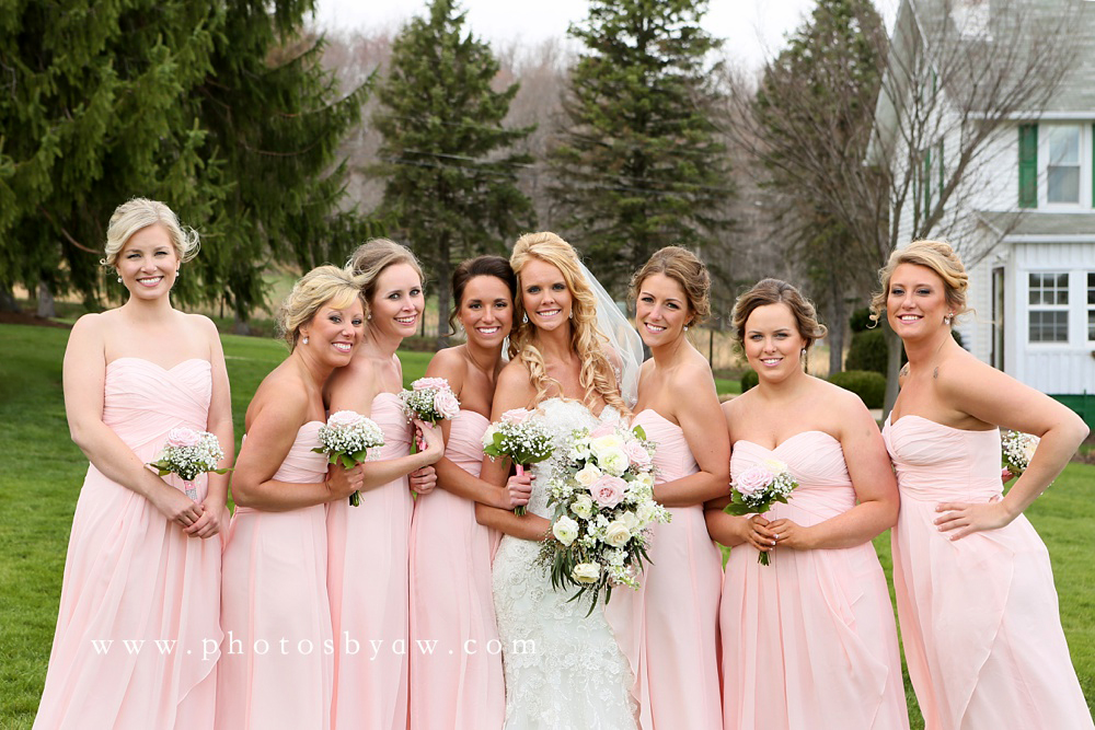 spring-bridesmaid-flowers