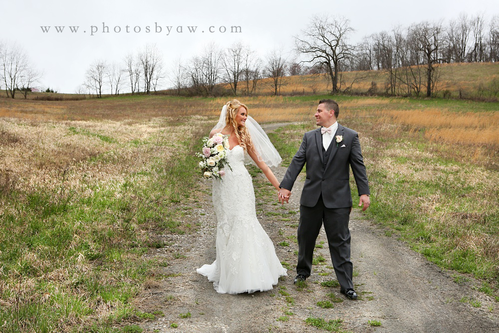 bride-and-groom-field-photos