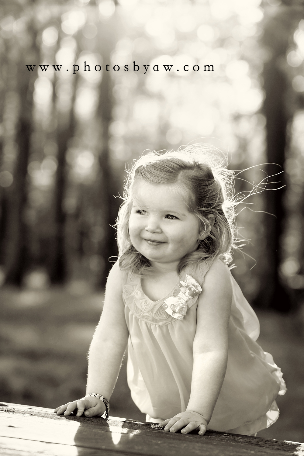 little-girl-black-and-white-photo