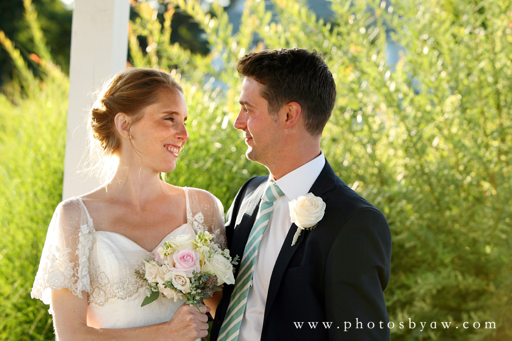 lingrow_farm_wedding_couple