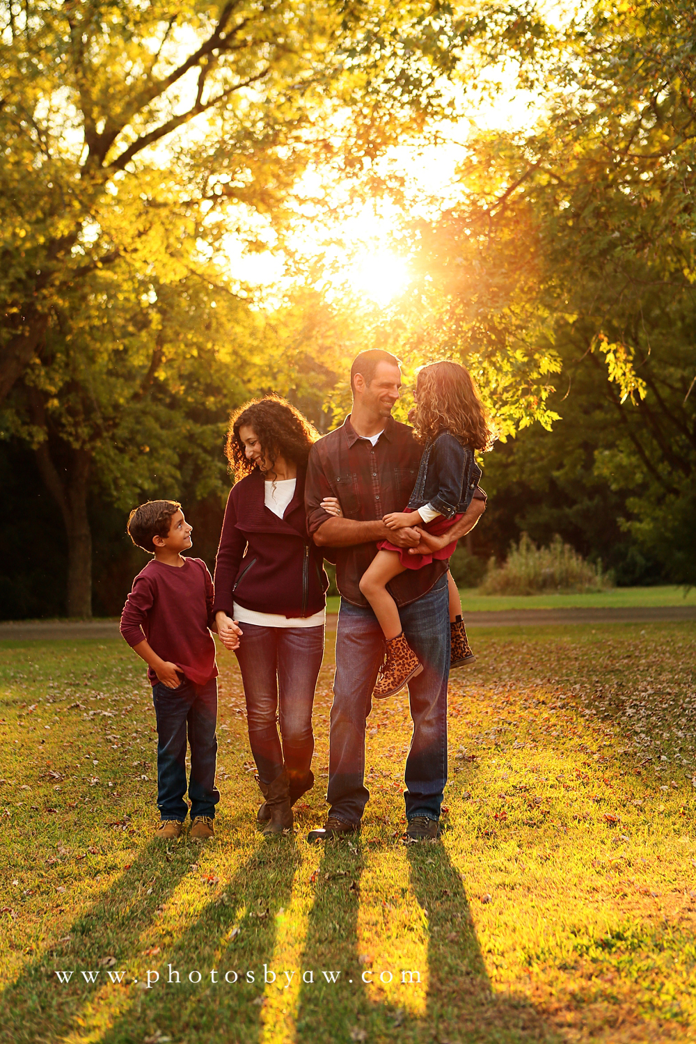 fall_family_sunset