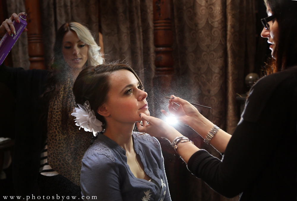 Pittsburgh Makeup artist, Julie Marckisotto, helping women find their glow.