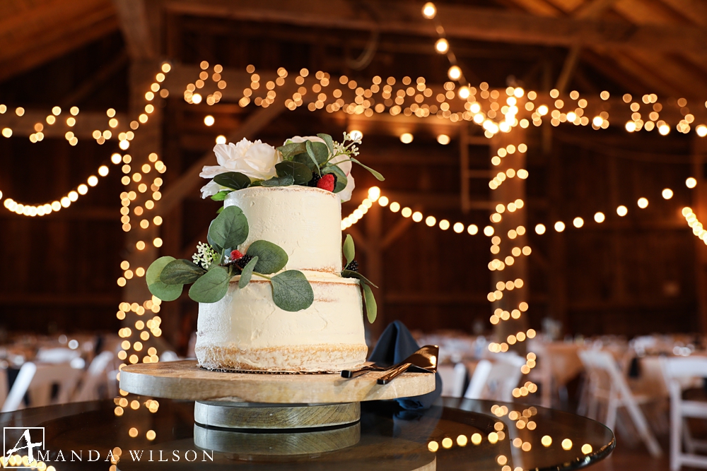armstrong_fieldstone_cake_table