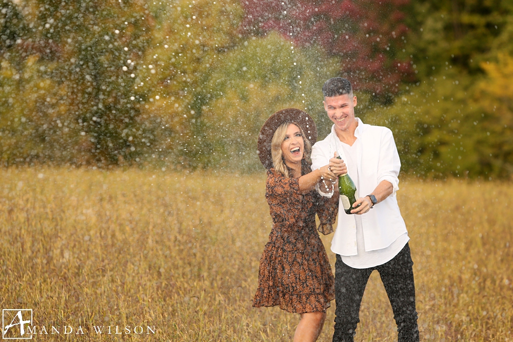 engagement_photos_at_pinehall_champagne