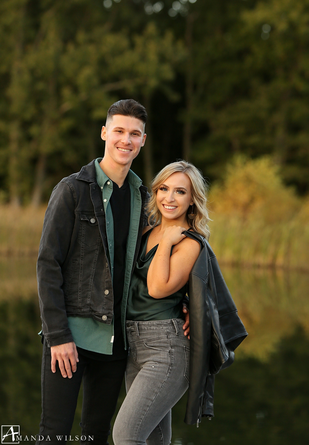 engagement_photos_Pinehall_pond