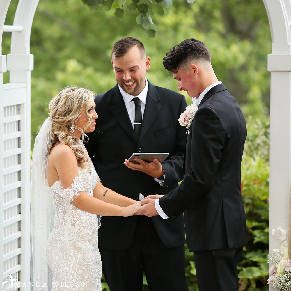 wedding_officiant_eisler_farms